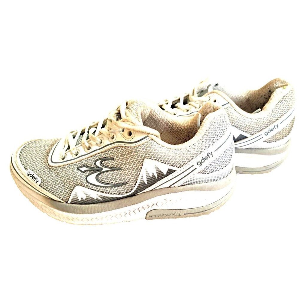 GDefy Gravity Defyer Mighty Walk Women's 8 Gray White Walking Sneakers Shoes
